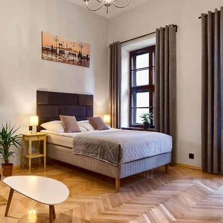 Comfortable Apartments In The Old Town Of Krakow Exterior photo