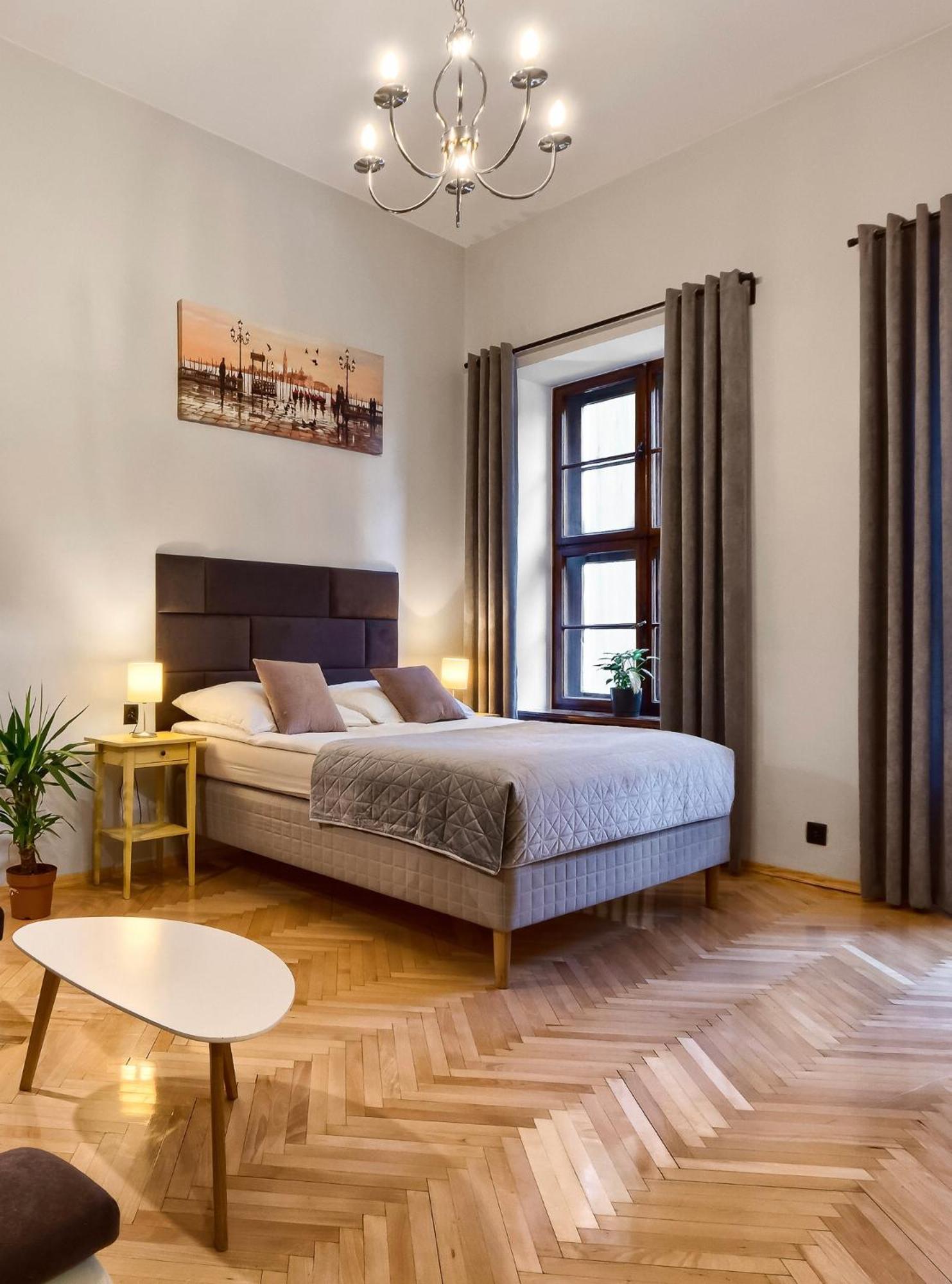 Comfortable Apartments In The Old Town Of Krakow Exterior photo